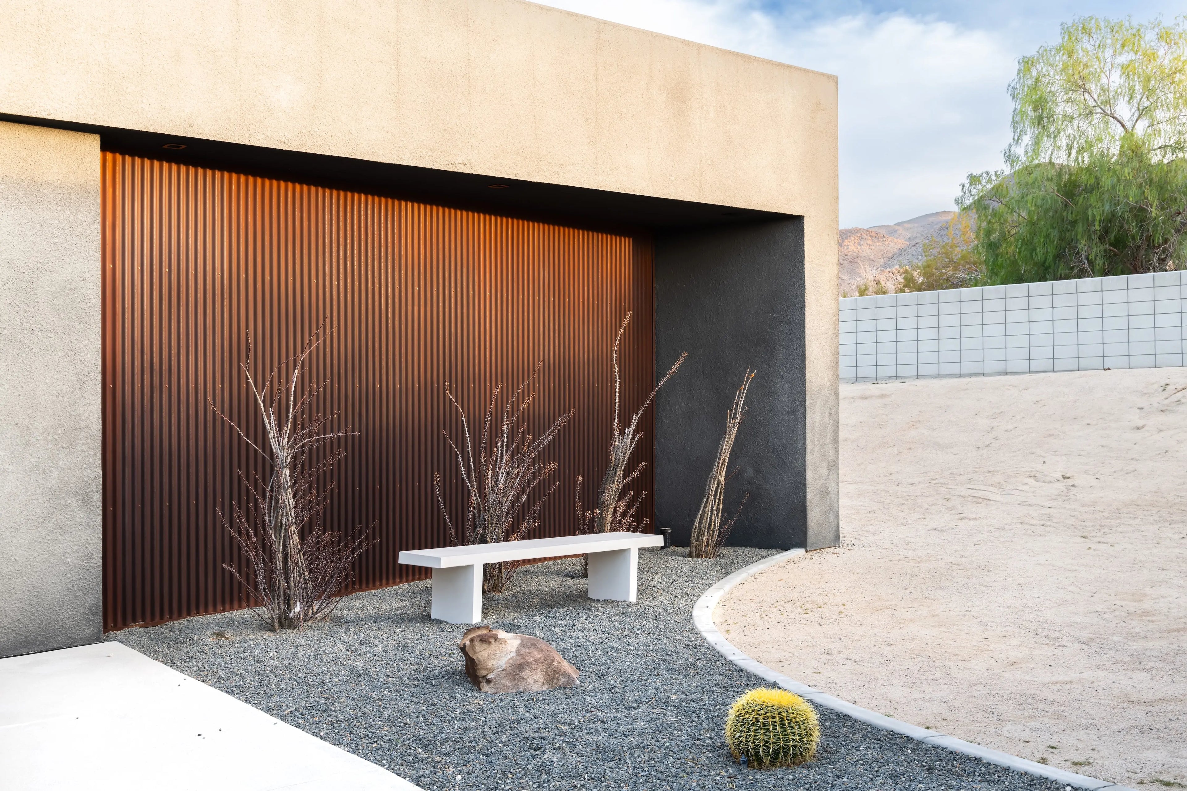 Transform Your Garden with Extraordinary Outdoor