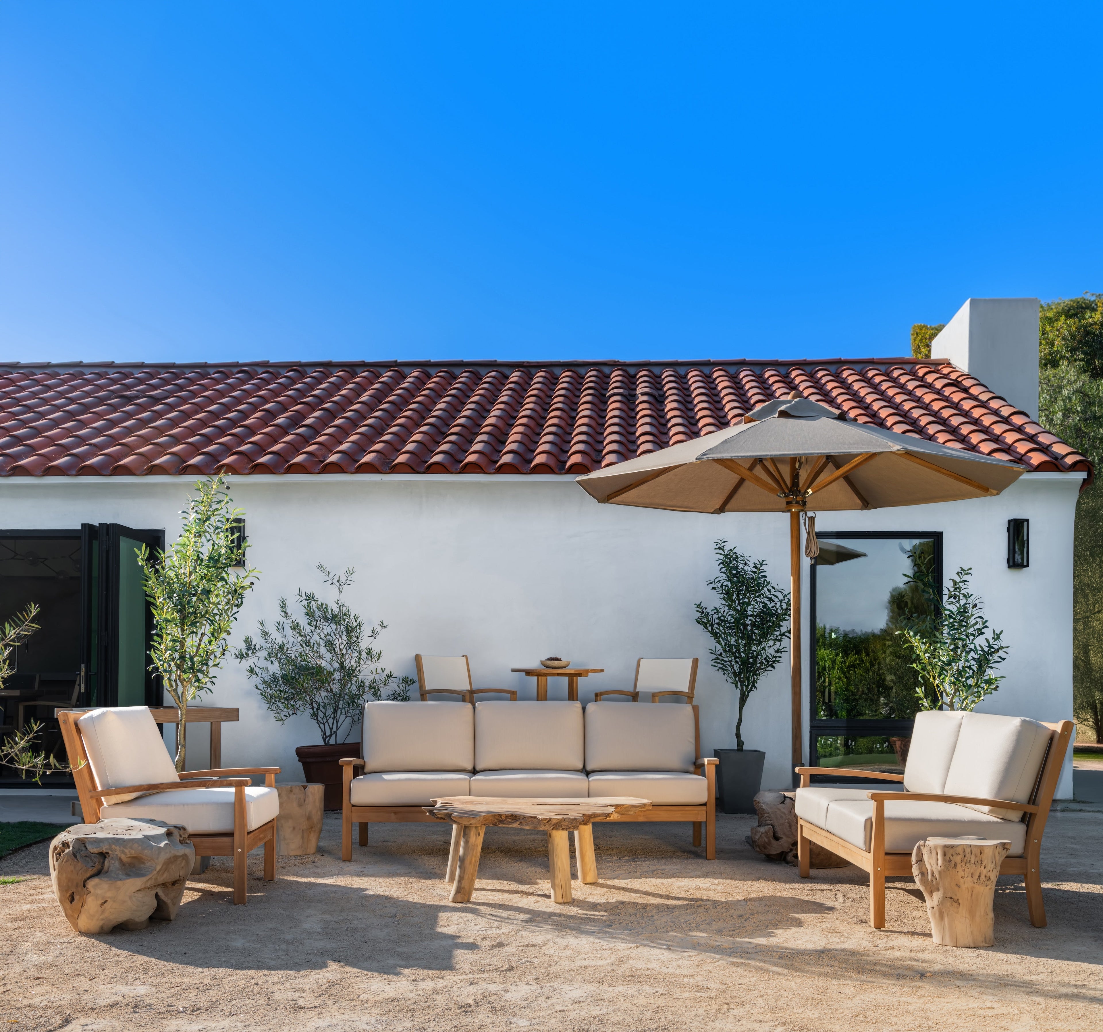 We’re starting  black friday sales  early because… We're Moving!