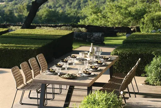 Designing a Family-Friendly Outdoor Space with