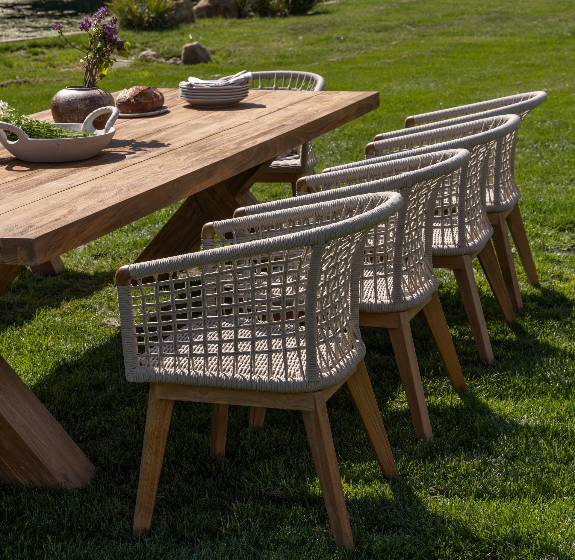 Ravoli Teak and Rope Outdoor Dining Arm Chair (Cream)